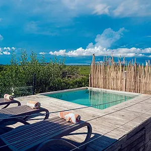 sunset-house.quintano-roohotels.com/